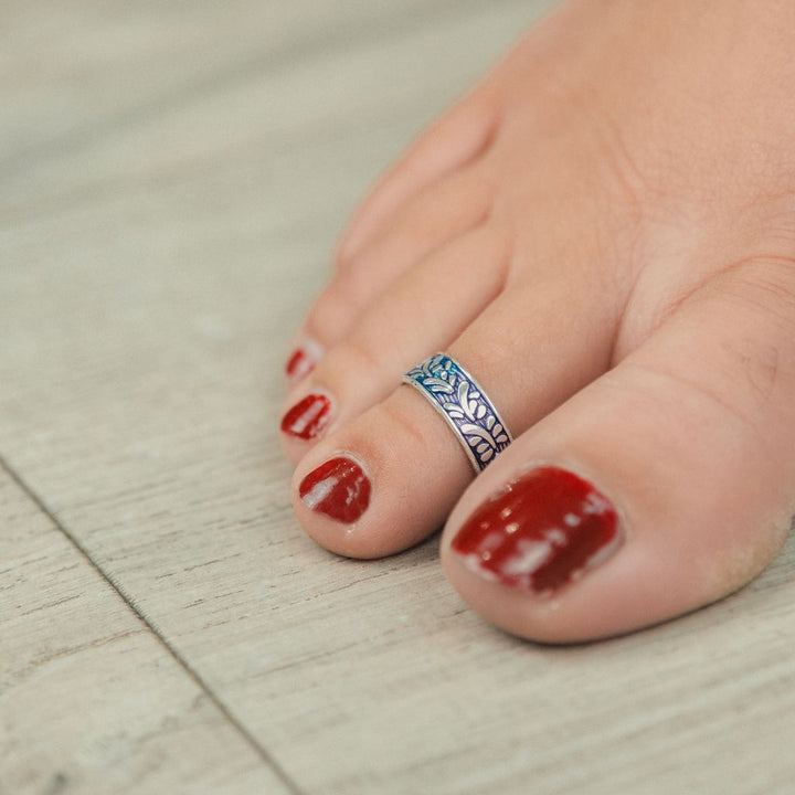 Silver Blue Purple Leaf Band Boho Midi Band Dainty Adjustable Toe Ring