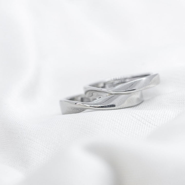 Adjustable Twist Band Set