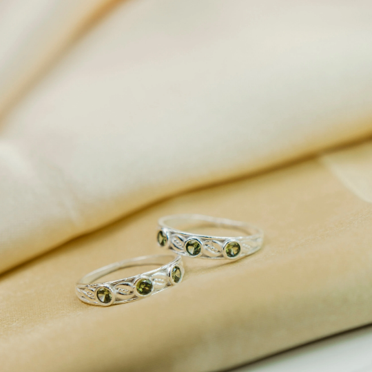 Adjustable Pure Silver Green Stone Boho Midi Dainty Toe Ring