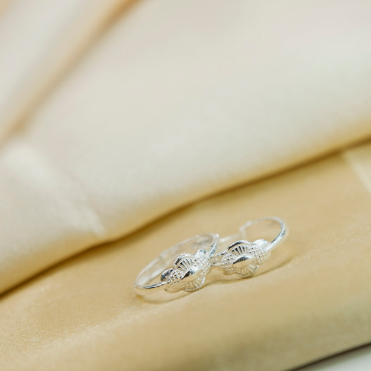 925 Adjustable Silver Slim Lightweight Floral Midi Beach Toe Ring