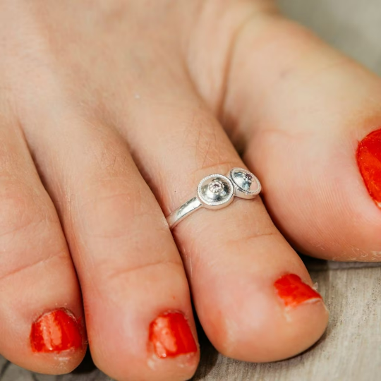 925 Silver Adjustable Bohemian Two Ball Plain Round Toe Ring