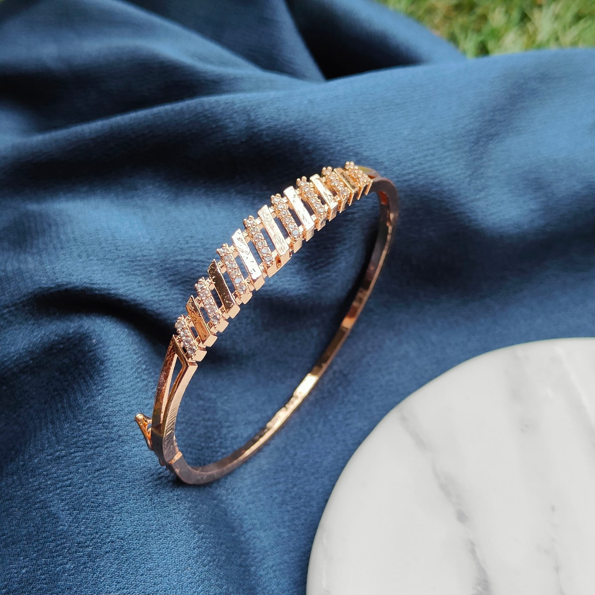 Sparkling Romance: Adorn Your Love Story with Three Heart Zircon Couple Bangles!