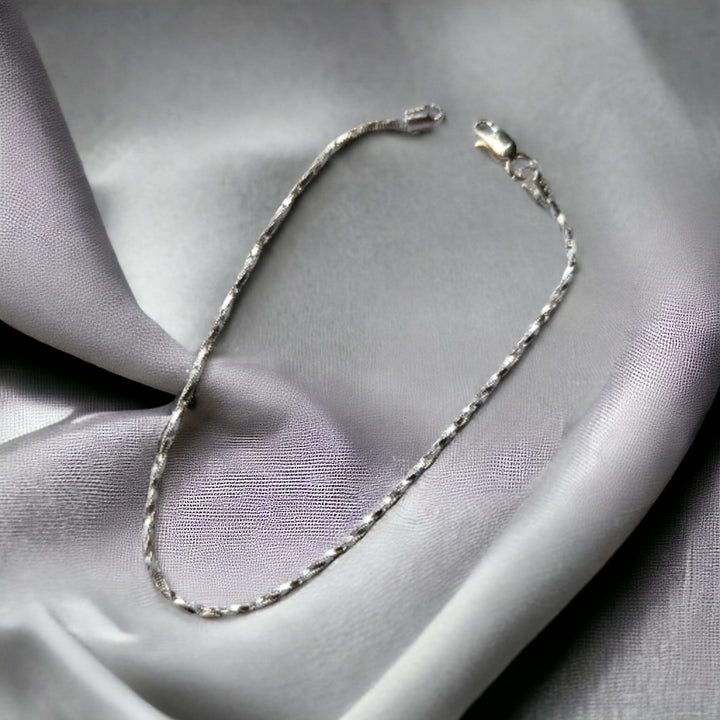 Exquisite Oxidized Silver Payal Anklet: Twisted Elegance
