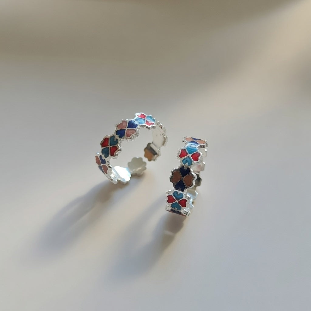 Silver Colourful Floral Clover Band Boho Midi Band Dainty Adjustable Toe Ring — Boho Jewellery UK | The Colourful Aura