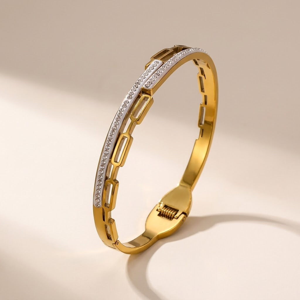 18ct Gold Plated Clear Crystal Paperclip Link Open Cuff Bracelet — Boho Jewellery UK | The Colourful Aura