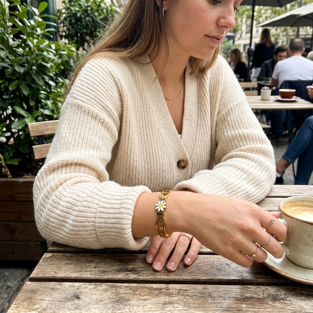 18ct Gold Plated White Daisy Flower Cut Out Open Cuff Floral Bracelet (Close-up Detail) | The Colourful Aura