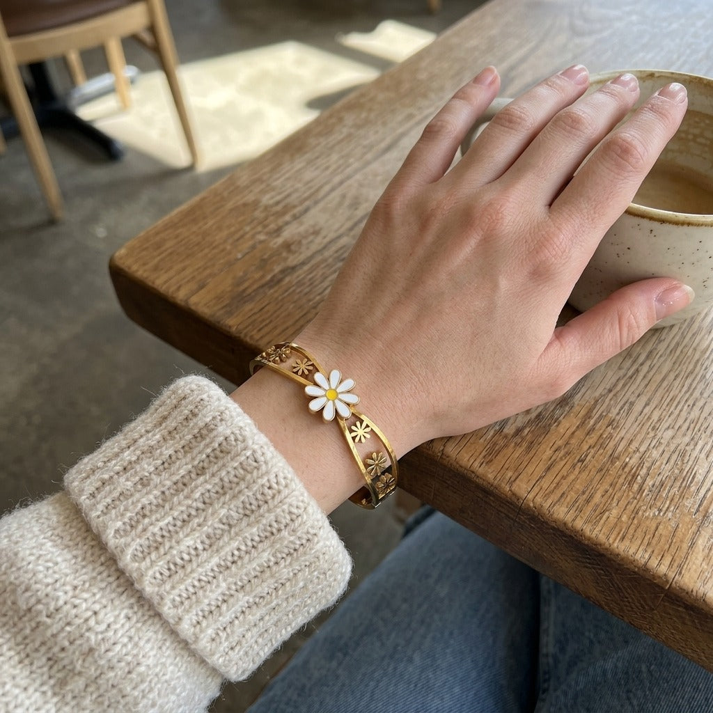 18ct Gold Plated White Daisy Flower Cut Out Open Cuff Floral Bracelet (Close-up Detail) | The Colourful Aura
