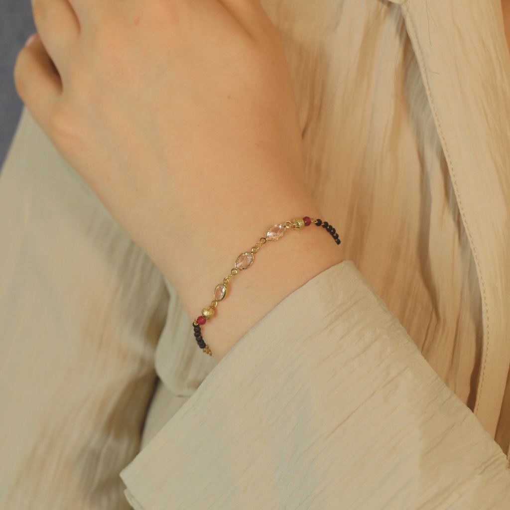 Minimalistic Black Beaded Stone Slim Mangalsutra bracelet