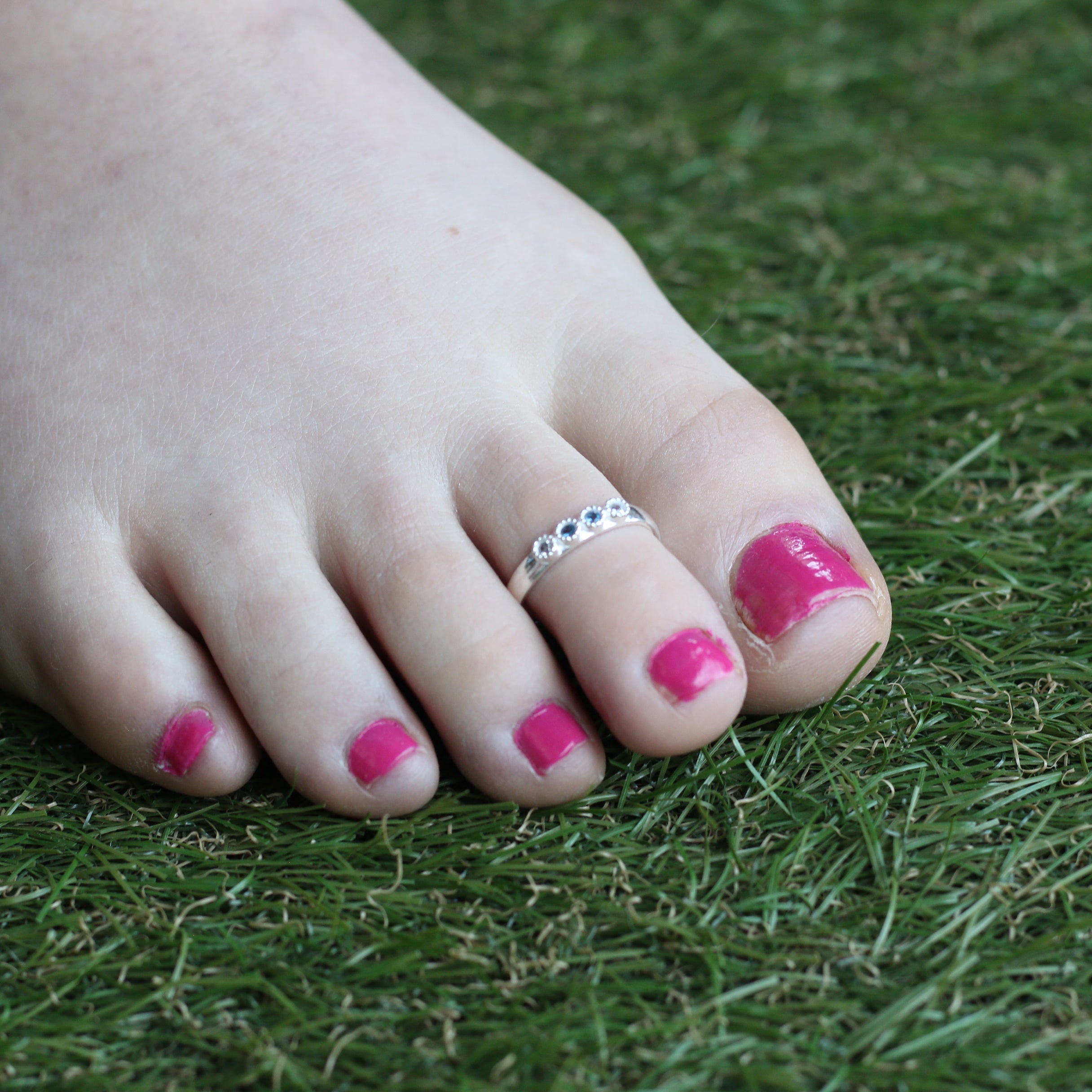 Pure Silver Blue Stone Bohemian Indian Bichiya Slim Toe Ring