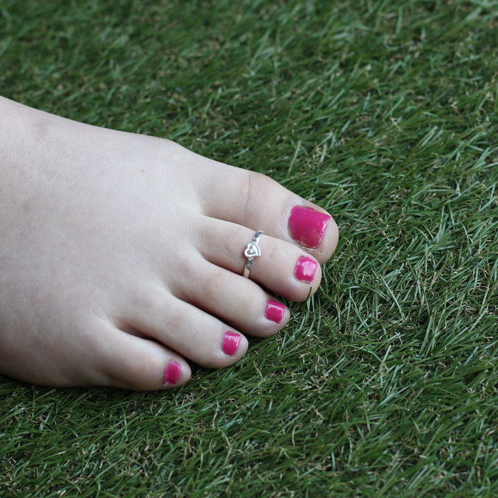 Pure Silver Adjustable Plain Heart Slim Silver Bohemian Bichiya Toe Ring