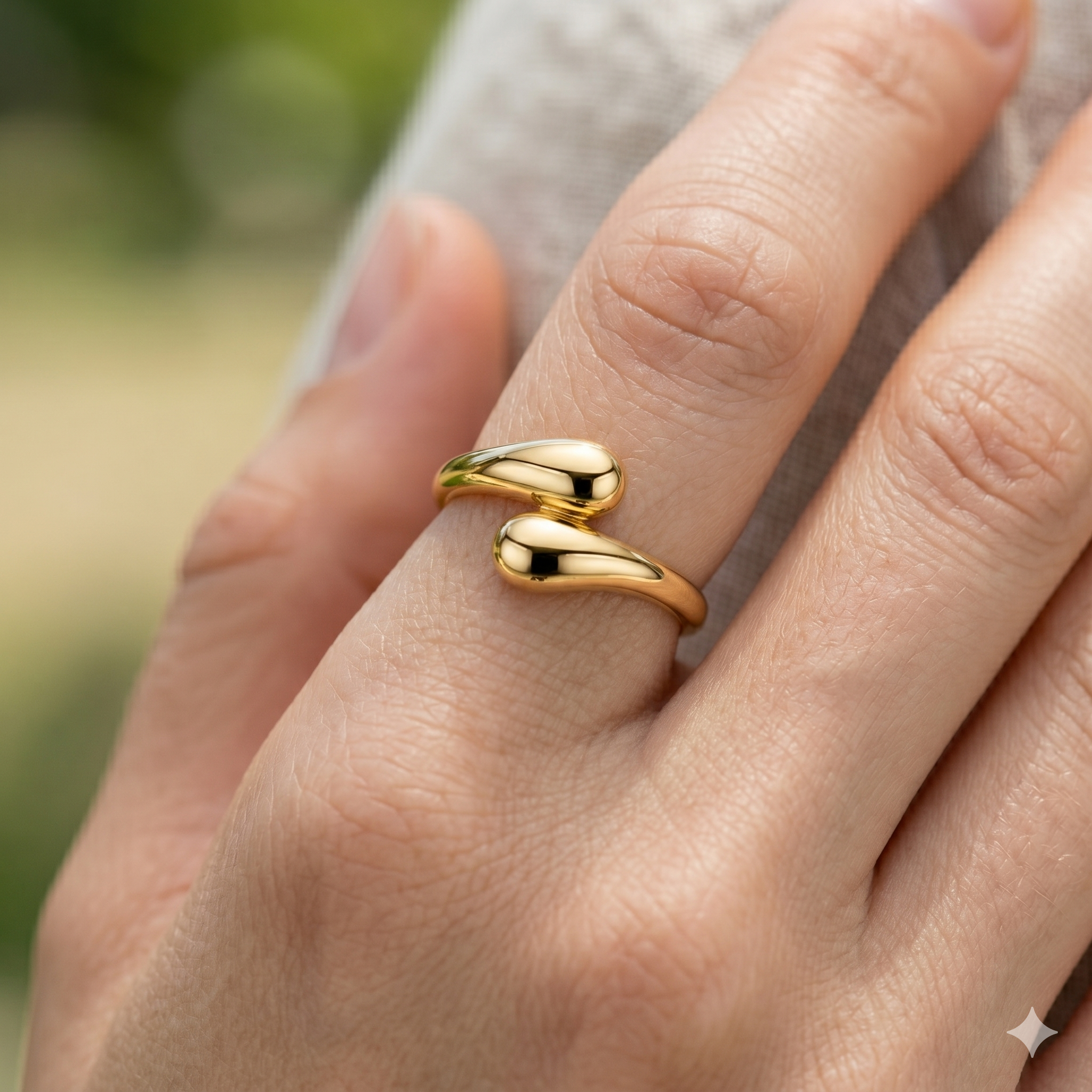 Minimal Open Curve Adjustable Gold/SIlver Ring – The Colourful Aura