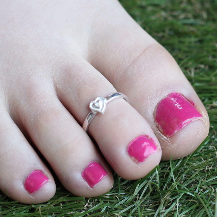 Pure Silver Adjustable Plain Heart Slim Silver Bohemian Bichiya Toe Ring