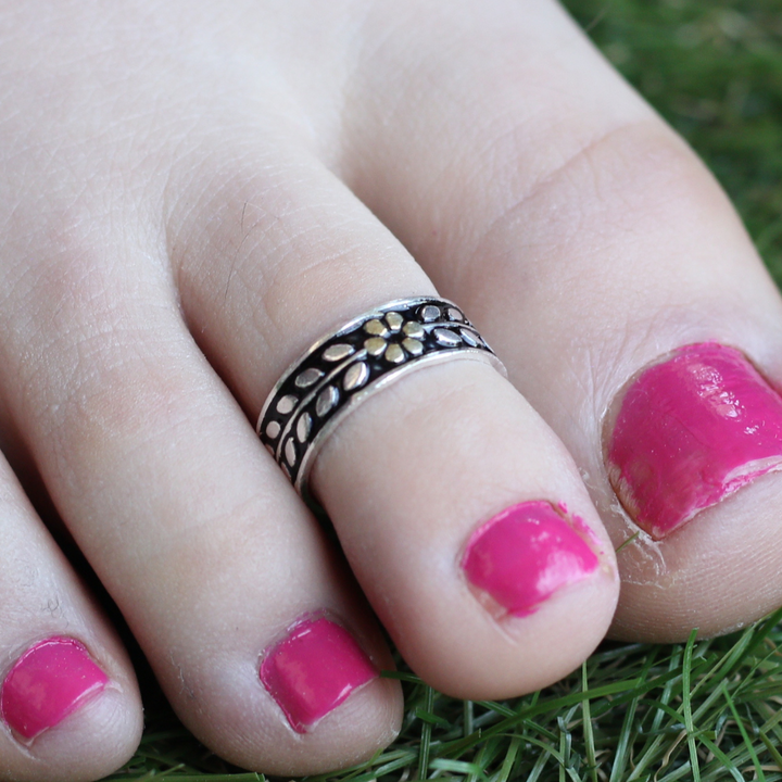 925 Silver Leaf Bohemian Adjustable Dainty Band Toe Ring