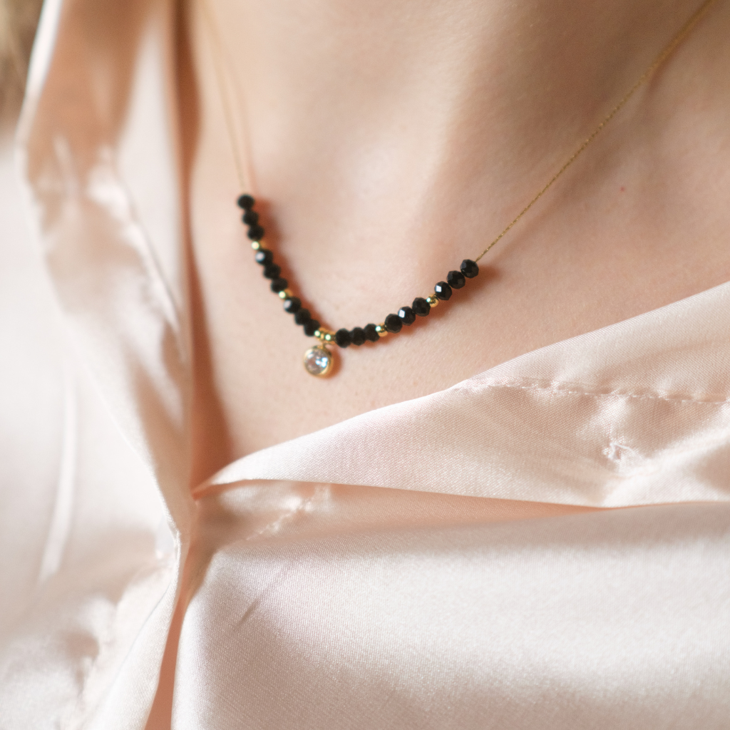 Black Crystal Round Zircon Charm Minimalistic Mangalsutra Pendent Necklace