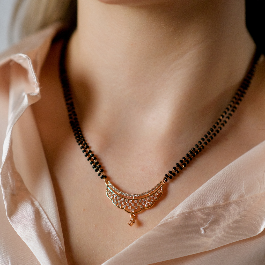 Indian Mania Nuptial Nazaria Zircon Dangle Mangalsutra Black Beads Pendent necklace