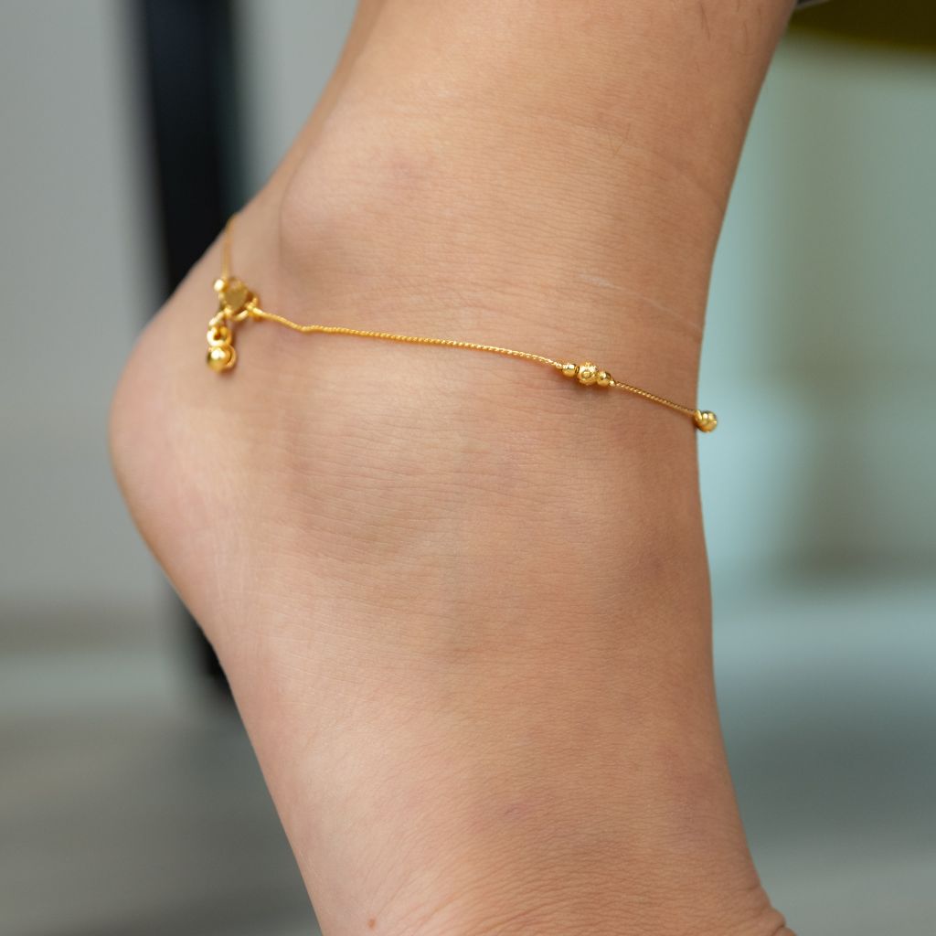 Golden Brass Thread Minimalist Boho Thin Slim Foot Payal Anklet