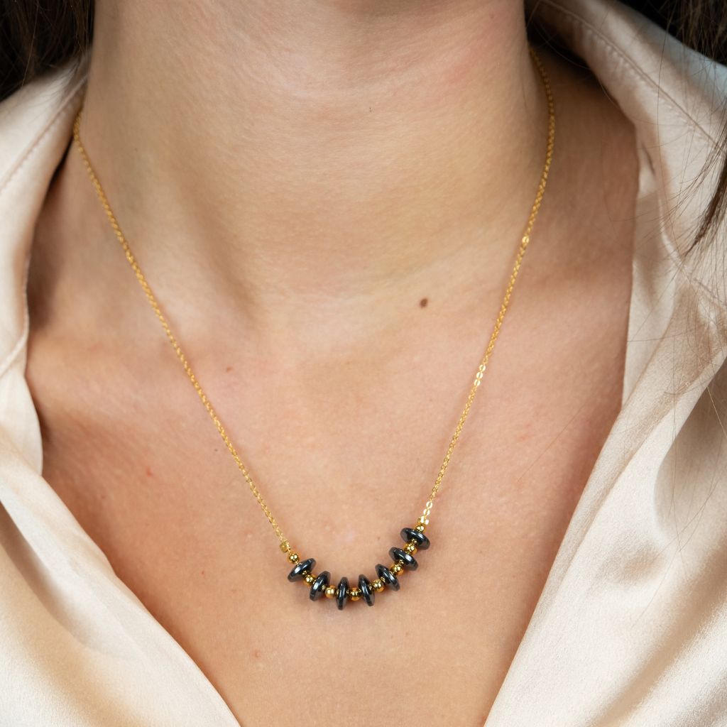 Black Round Disc Pearl Simple Long Elegant Pendant Necklace