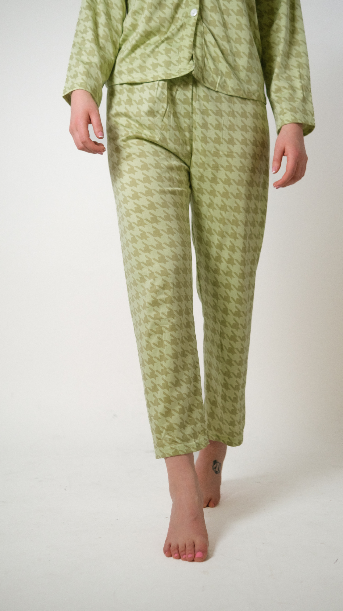Olive Green Dog Tooth Full Sleeve Cotton nightwear women Pyjama Set