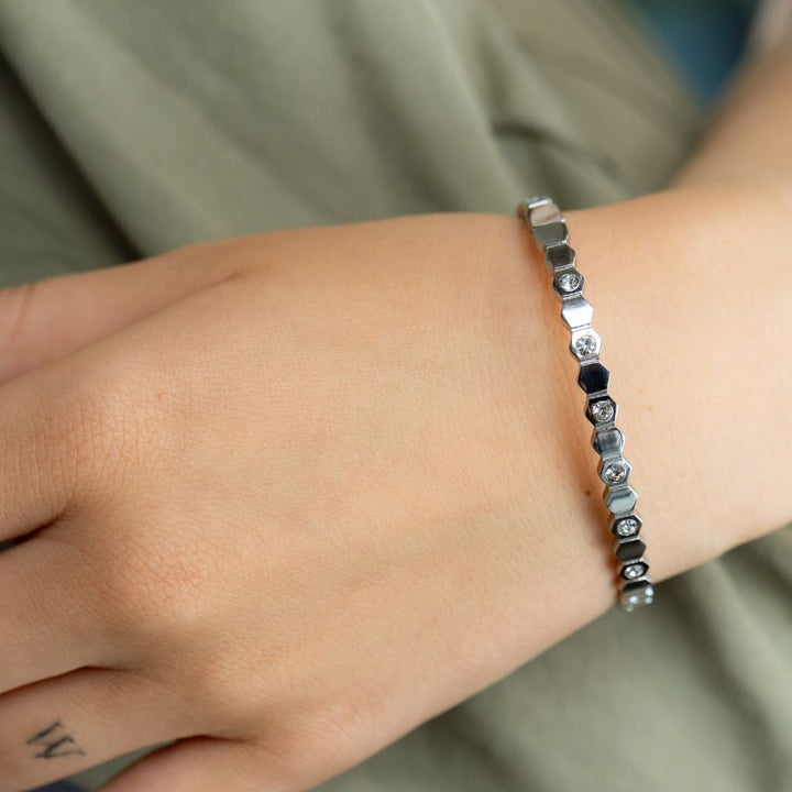 Silver Slim Honeycomb Hexagonal Zircon Elegant Cutting Grain Bangle Bracelet (Close-up Detail) | The Colourful Aura
