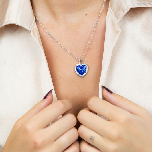 Titanic Dark Blue Heart Zircon Vintage Diamond Pendant Necklace
