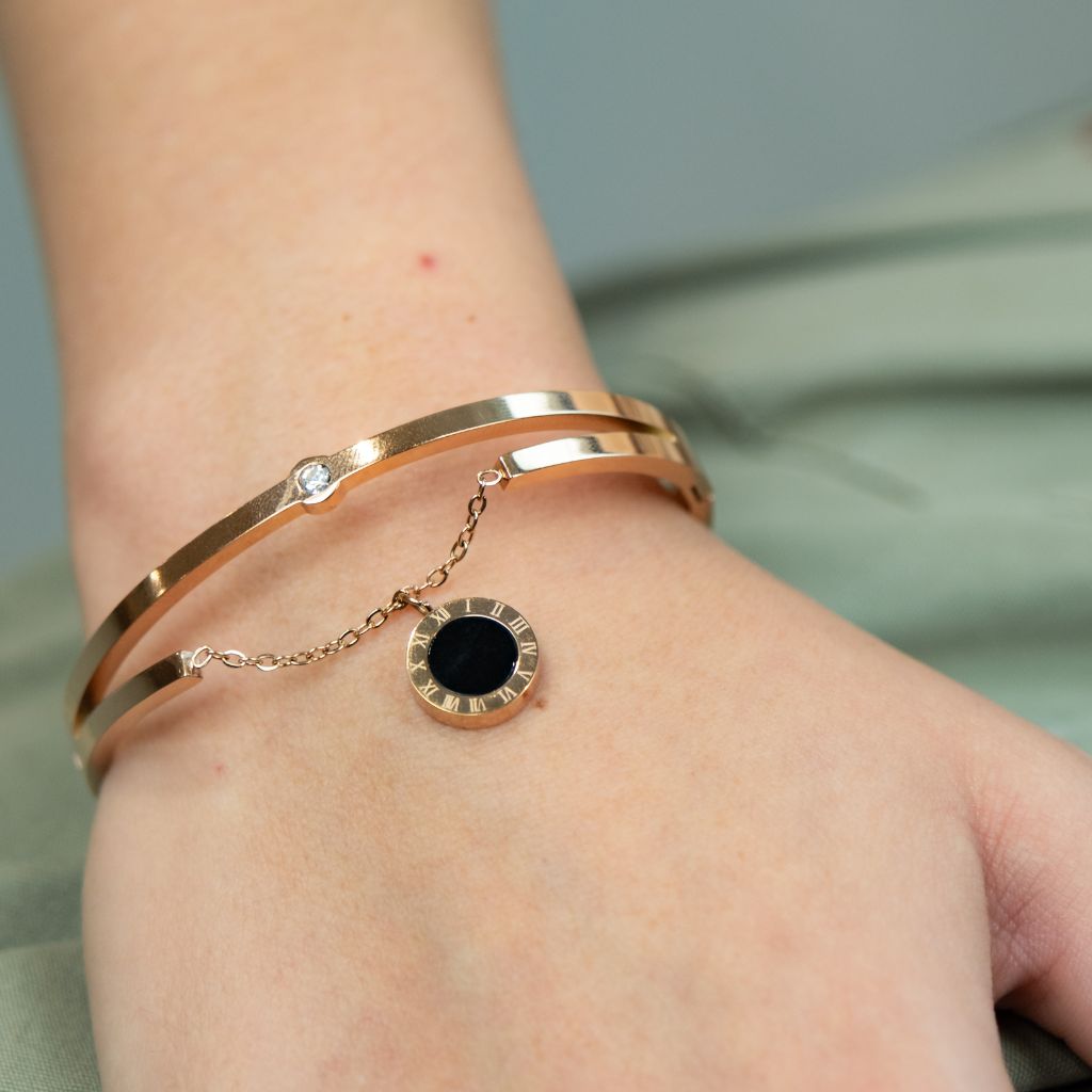Two Layer Roman Dangle Dual Colour Roman Charm Bracelet Bangle
