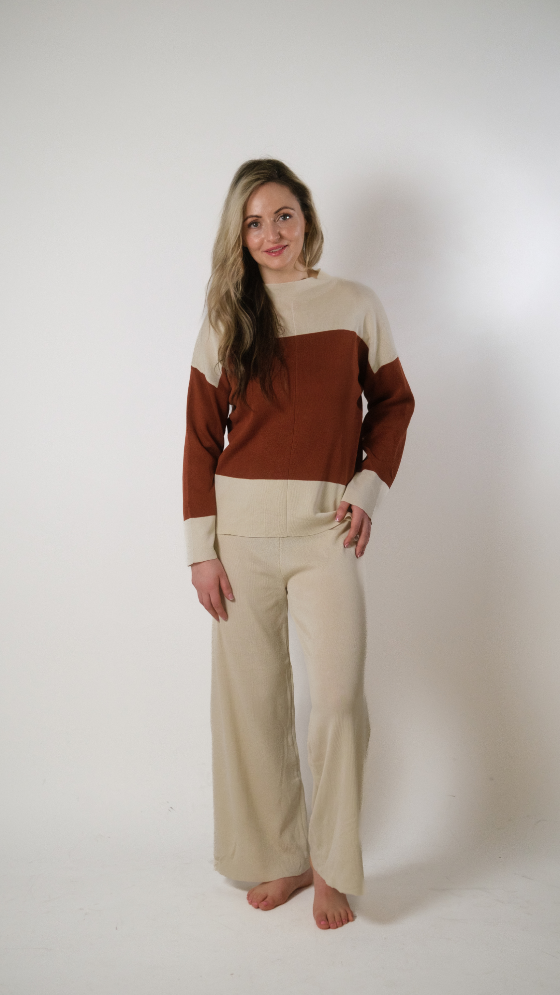 Beige Long Sleeve Knitted Square Top Casual Leg Pant Women's Co-ord Set