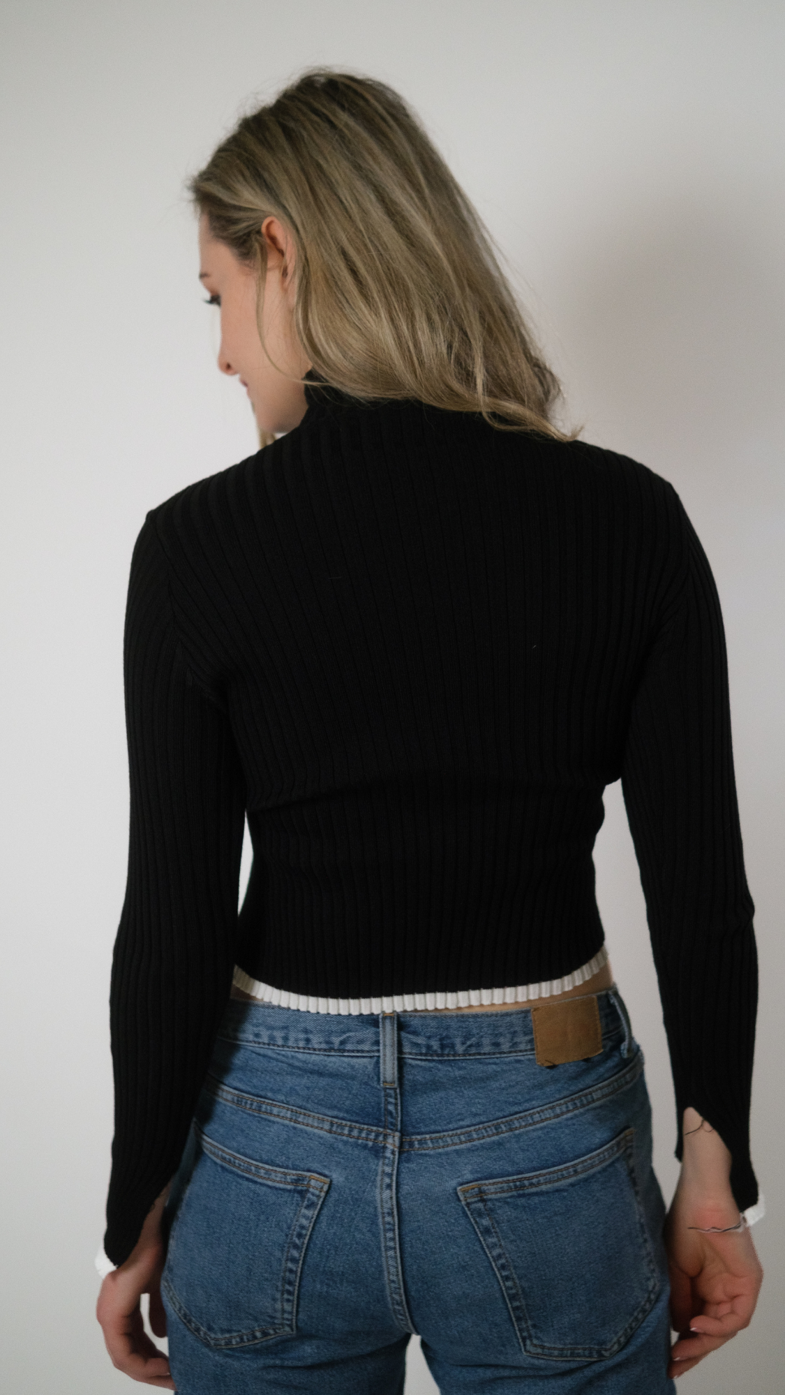 Black Knitted Long Sleeve Turtleneck Pullover Casual Sweater For Women