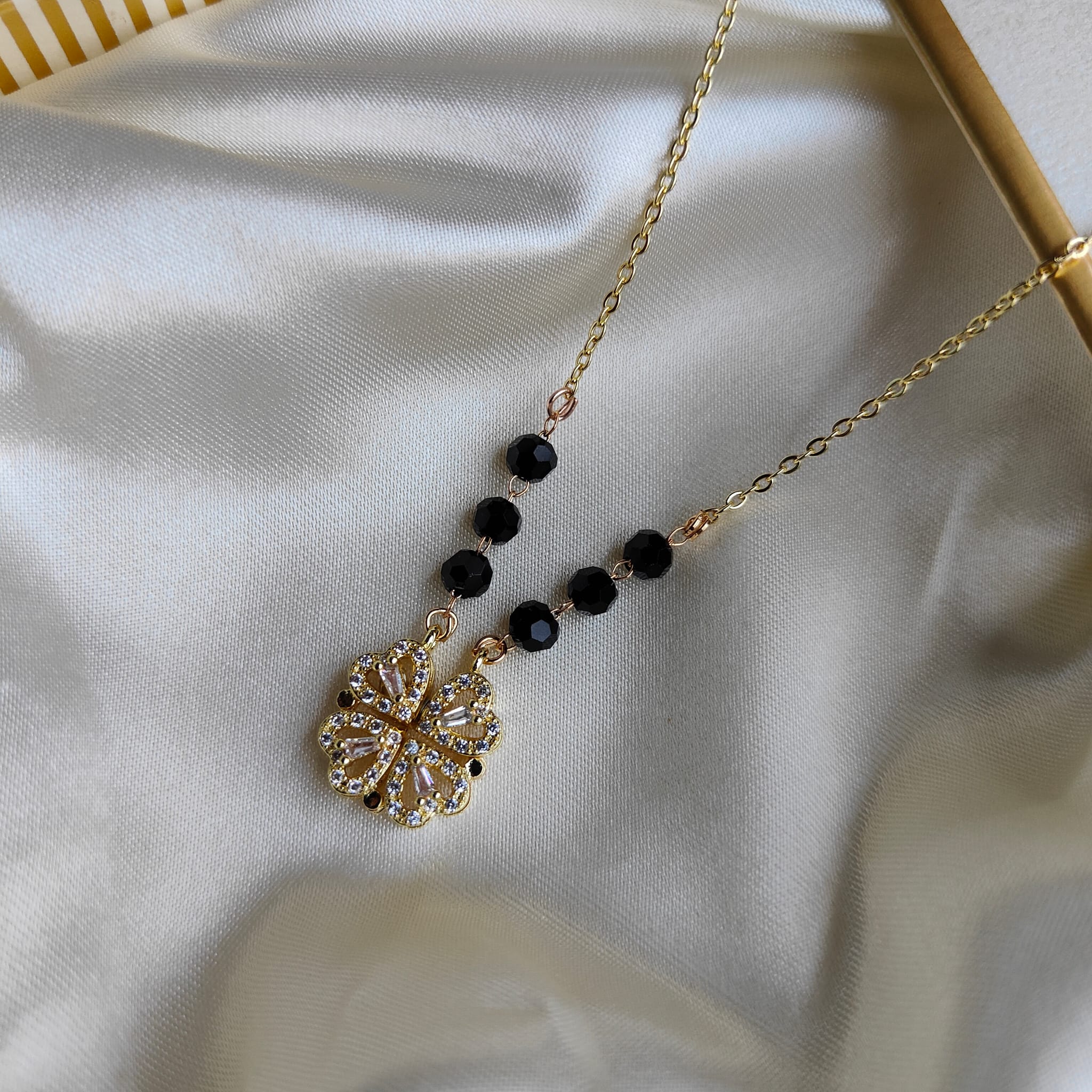Four Heart Magnet Foldable Zircon Mangalsutra Pendant Necklace