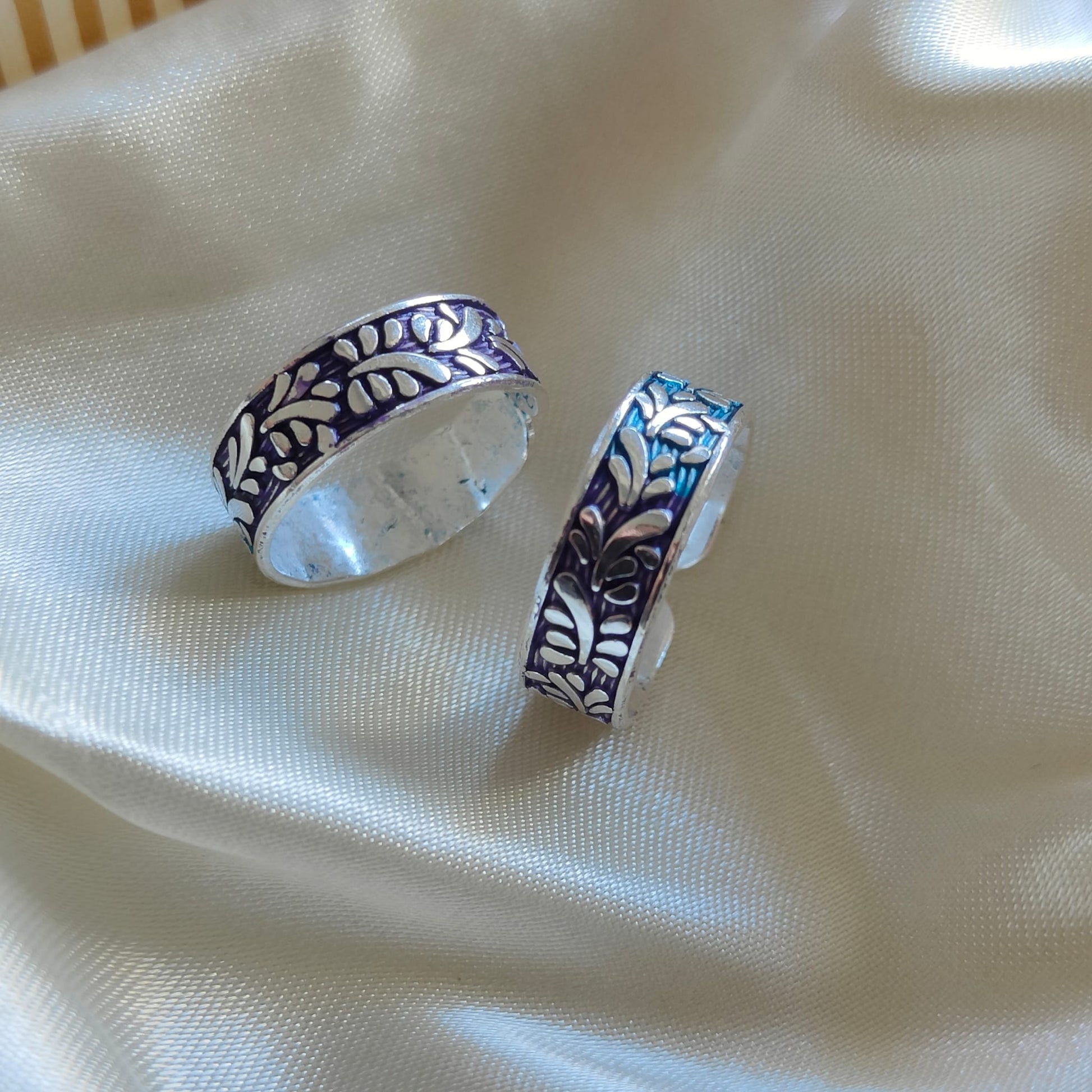 Silver Blue Purple Leaf Band Boho Midi Band Dainty Adjustable Toe Ring