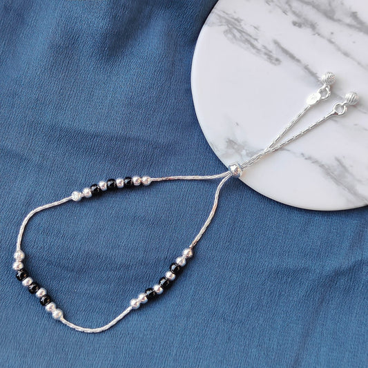 Pure Silver Black Beaded Slim Sliding Adjustable Nazaria  Bracelet