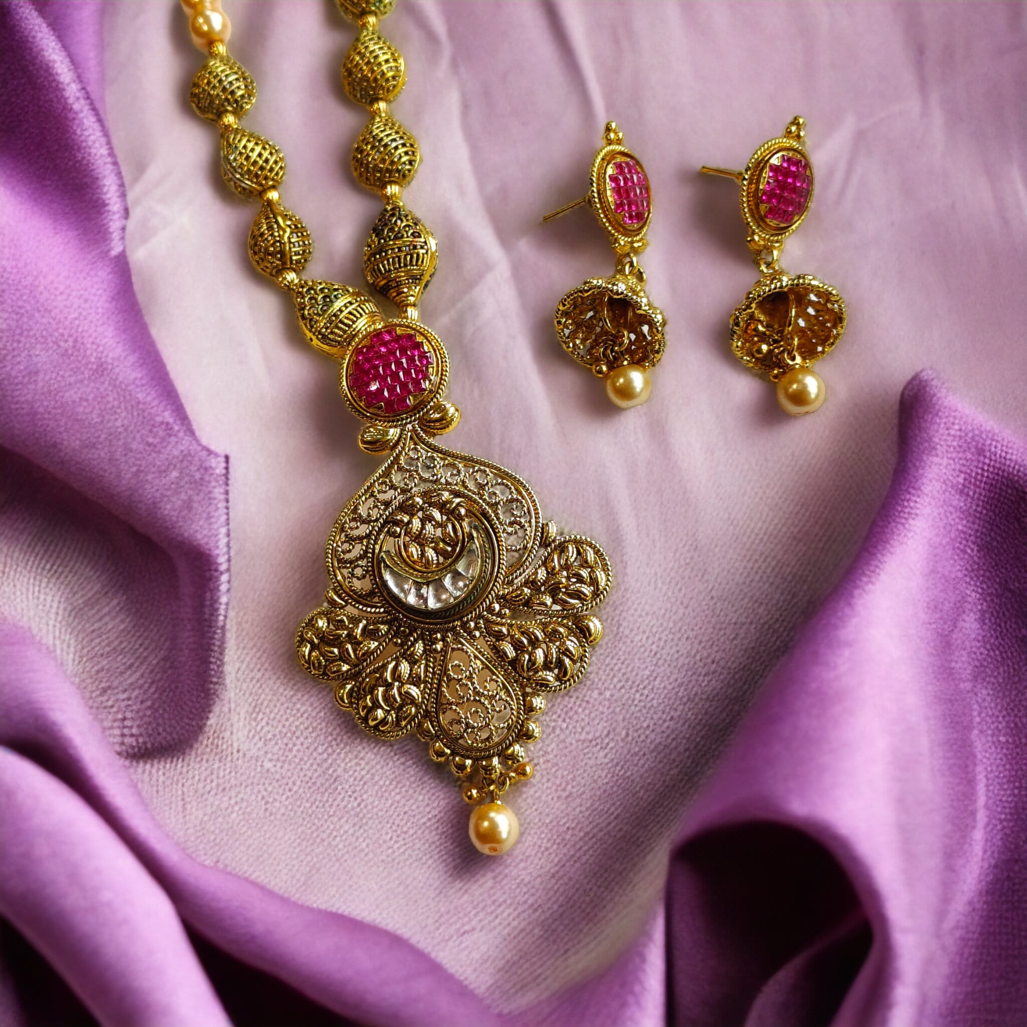 Vintage Indian charm necklace – Nakedgeneration