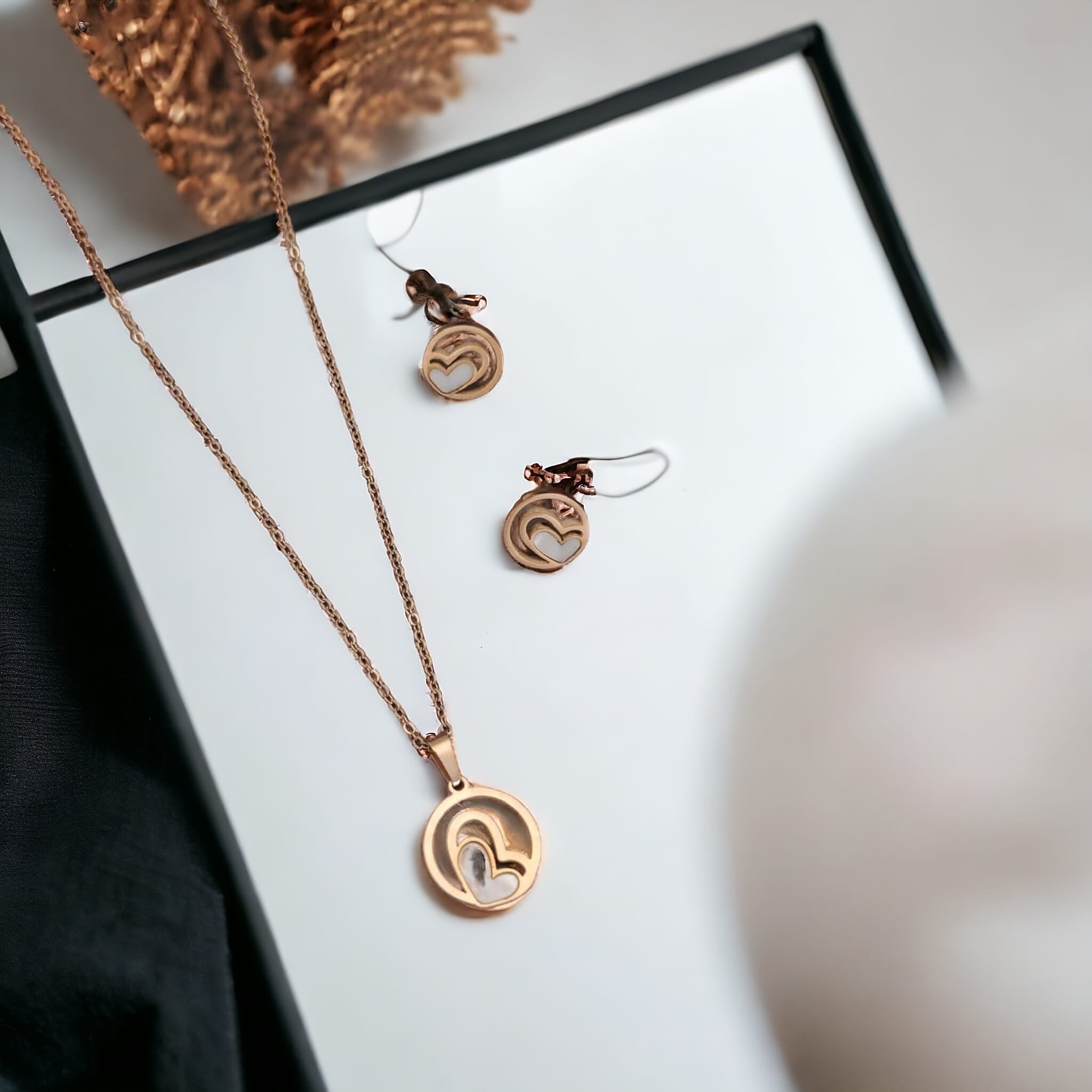 White Enamel Minimalistic Heart Pendant Necklace and Earring Set