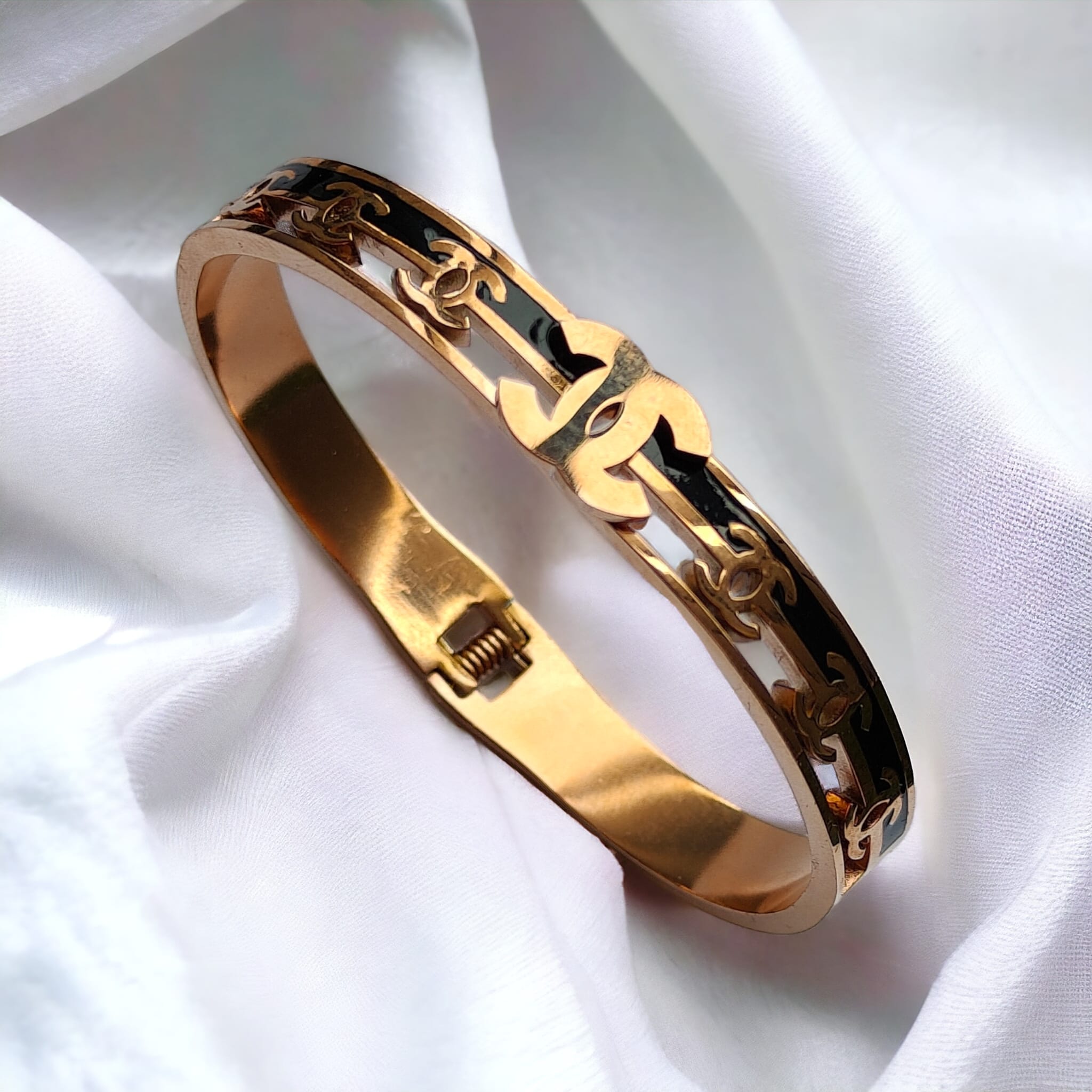 Rose Gold Slim Band Cuff Magnetic Bangle Bracelet