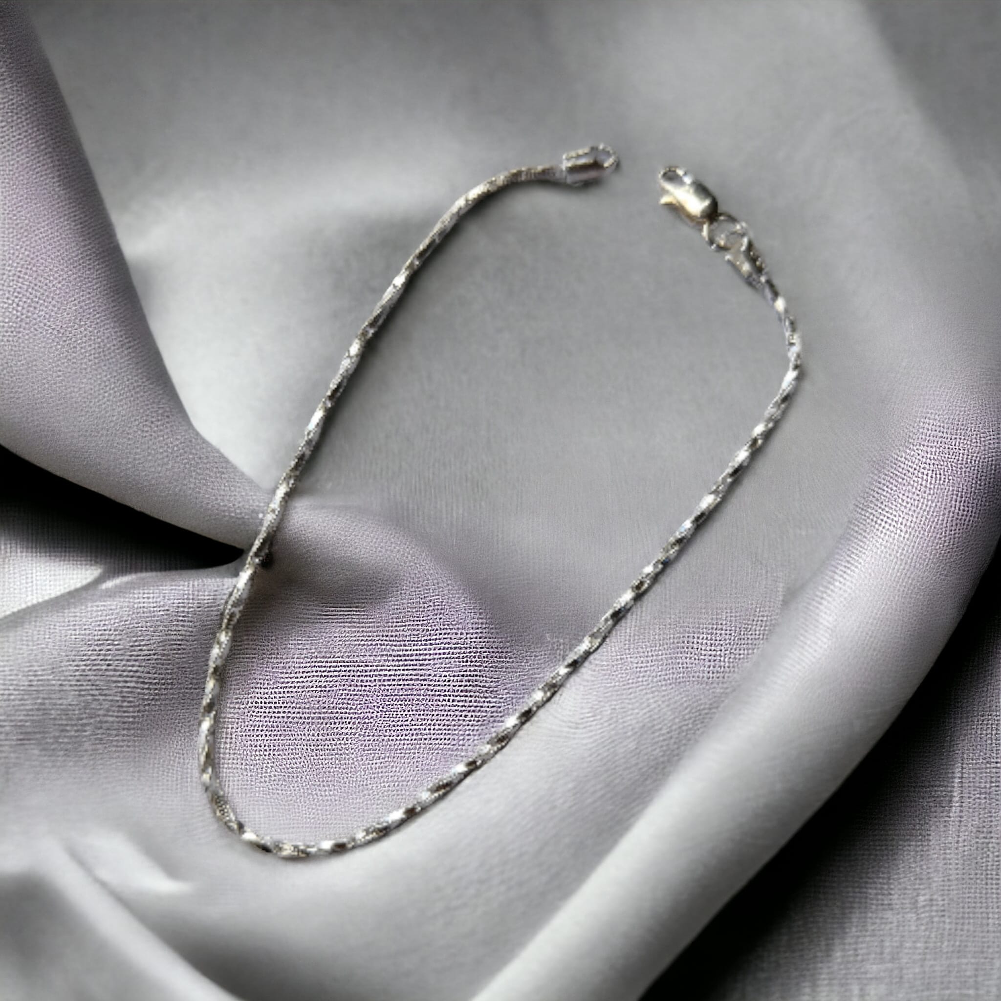 Sterling Silver Minimalistic Summer Indie Indian Twist Payal Anklet