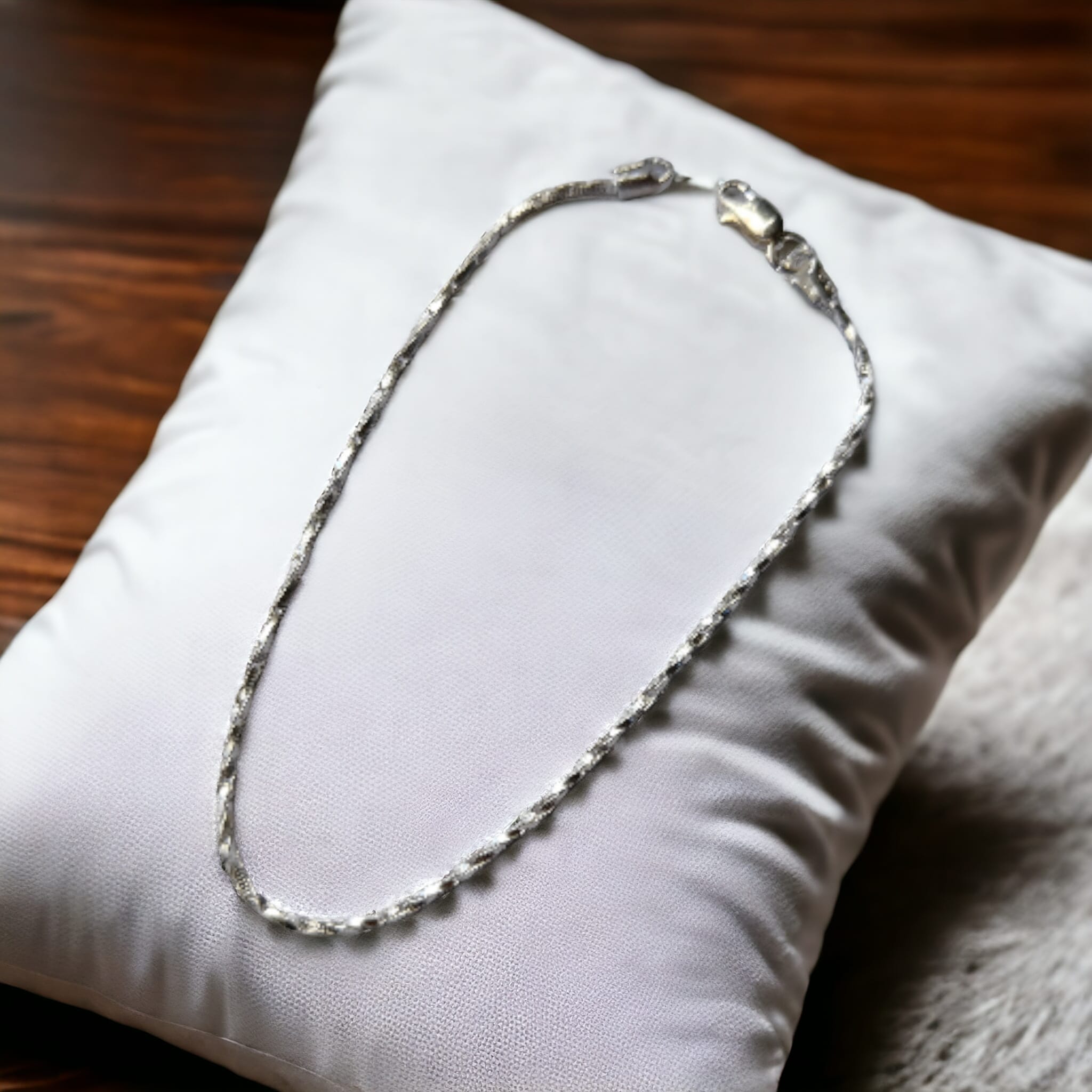 Sterling Silver Minimalistic Summer Indie Indian Twist Payal Anklet