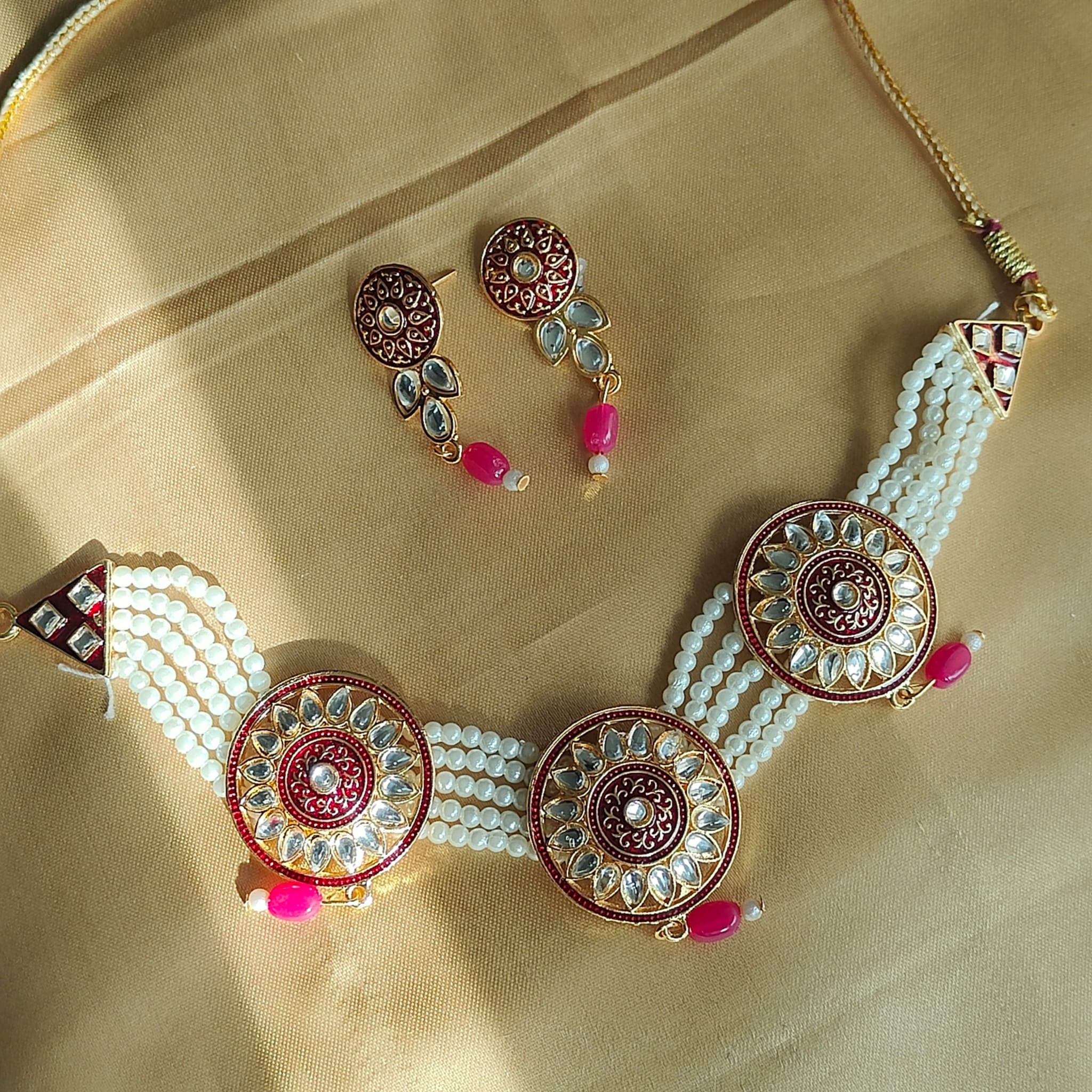 Red Round Kundan Ethnic Pearl Bridal Victorian Choker Set
