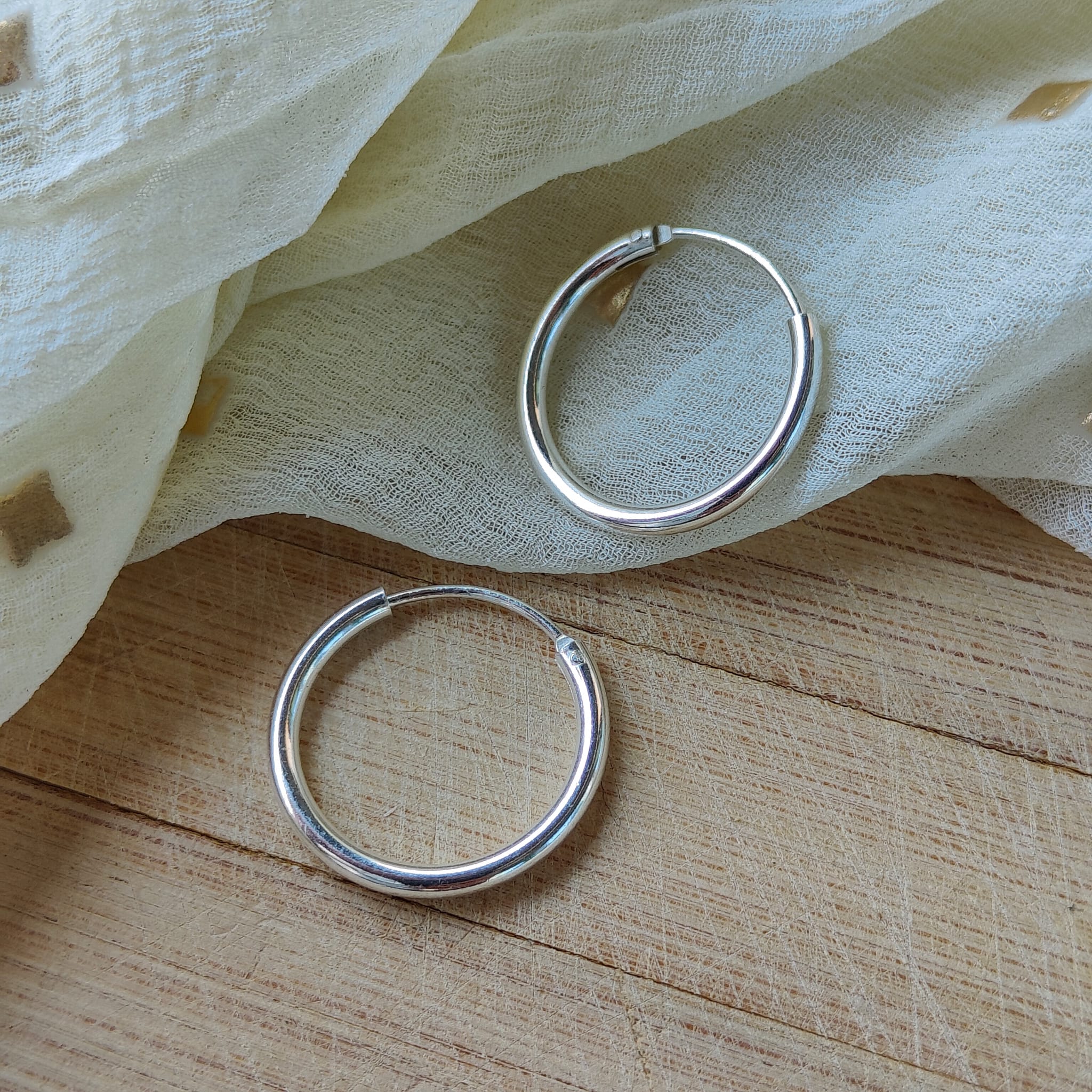 Pure Silver  Slim Solid Bali Lightweight Dainty Unisex Punk Hoop Earring