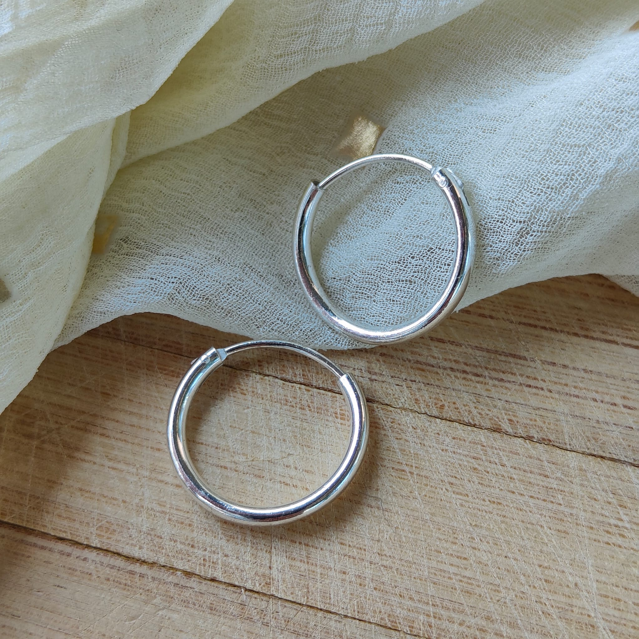 Pure Silver  Slim Solid Bali Lightweight Dainty Unisex Punk Hoop Earring