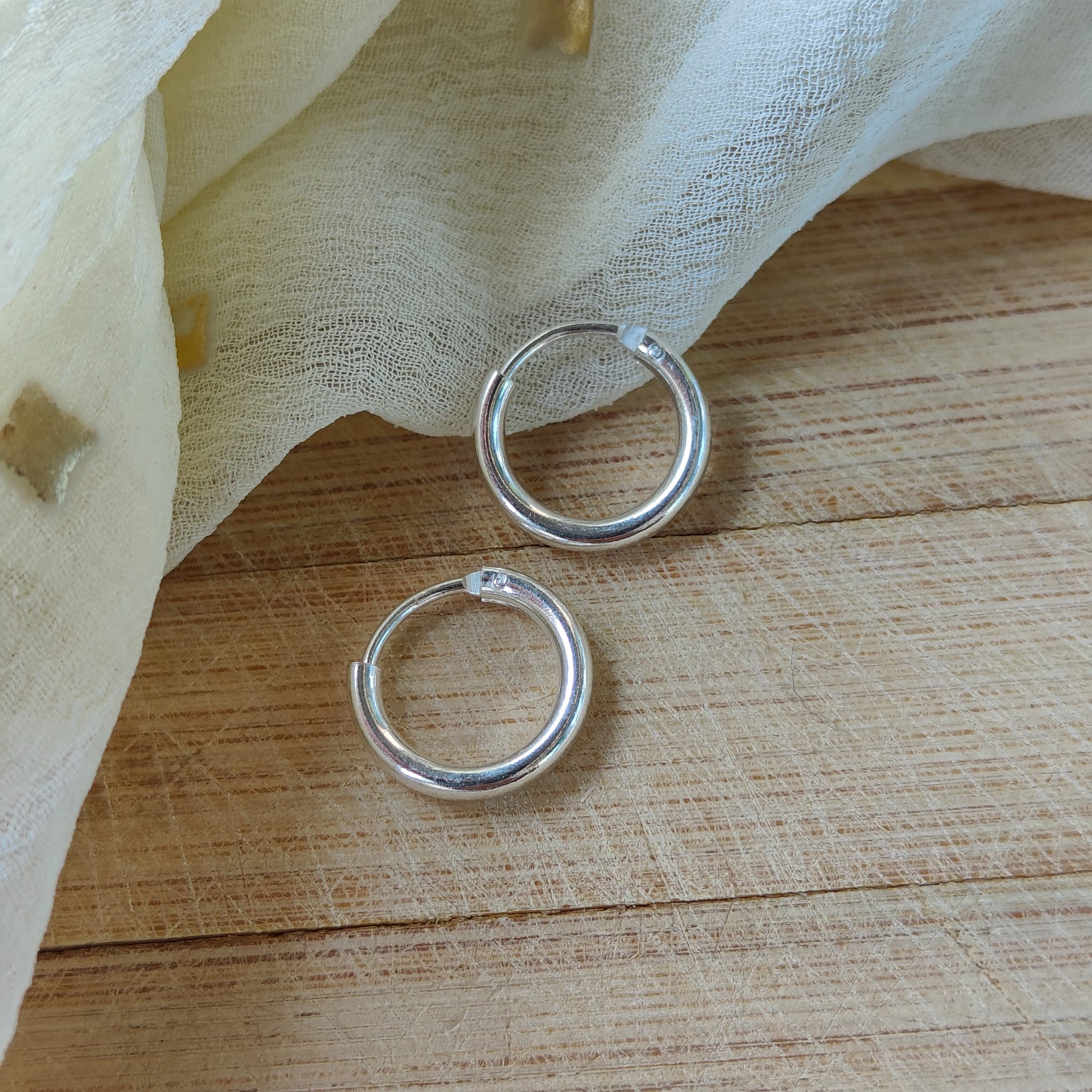 Pure Silver  Slim Solid Bali Lightweight Dainty Unisex Punk Hoop Earring