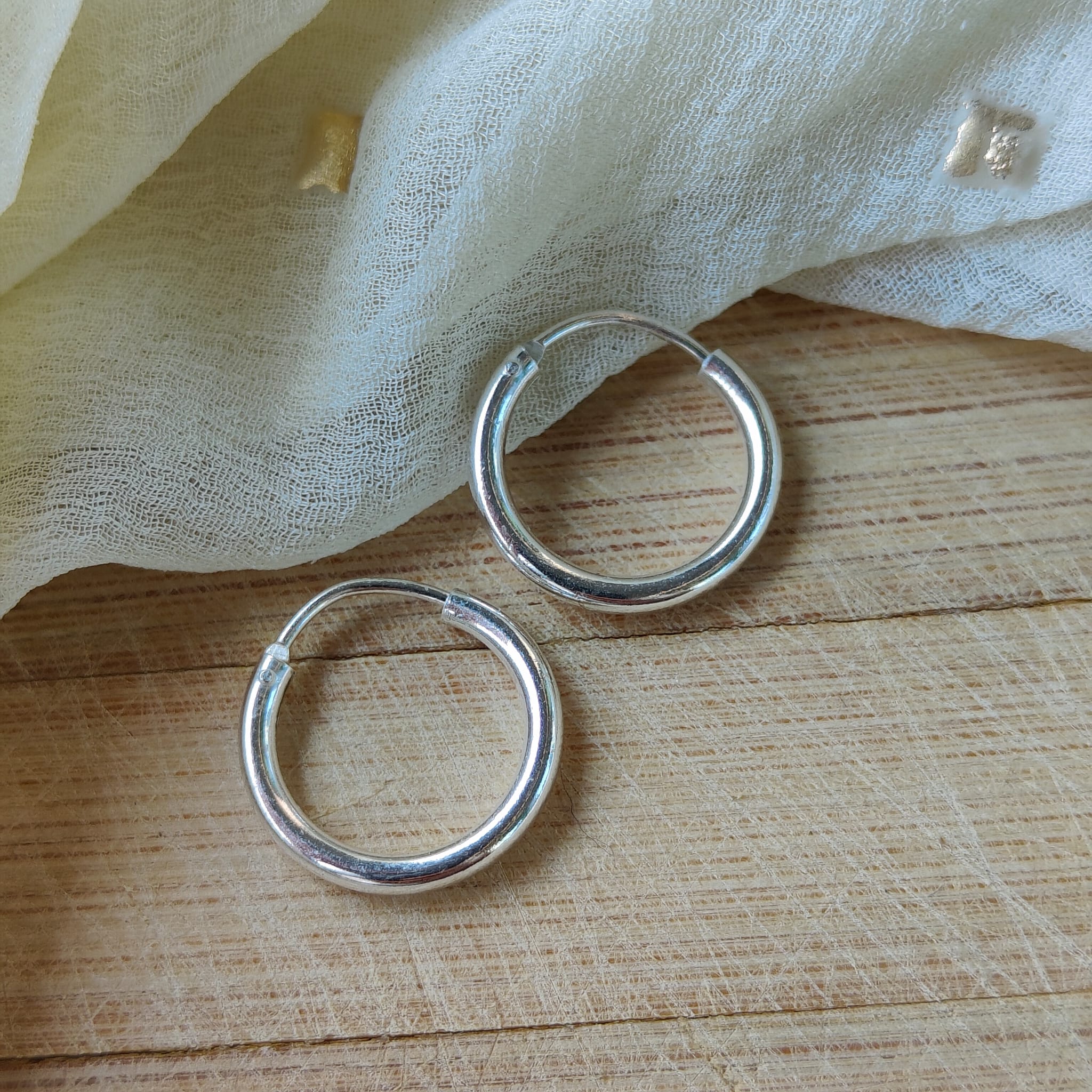 Pure Silver  Slim Solid Bali Lightweight Dainty Unisex Punk Hoop Earring