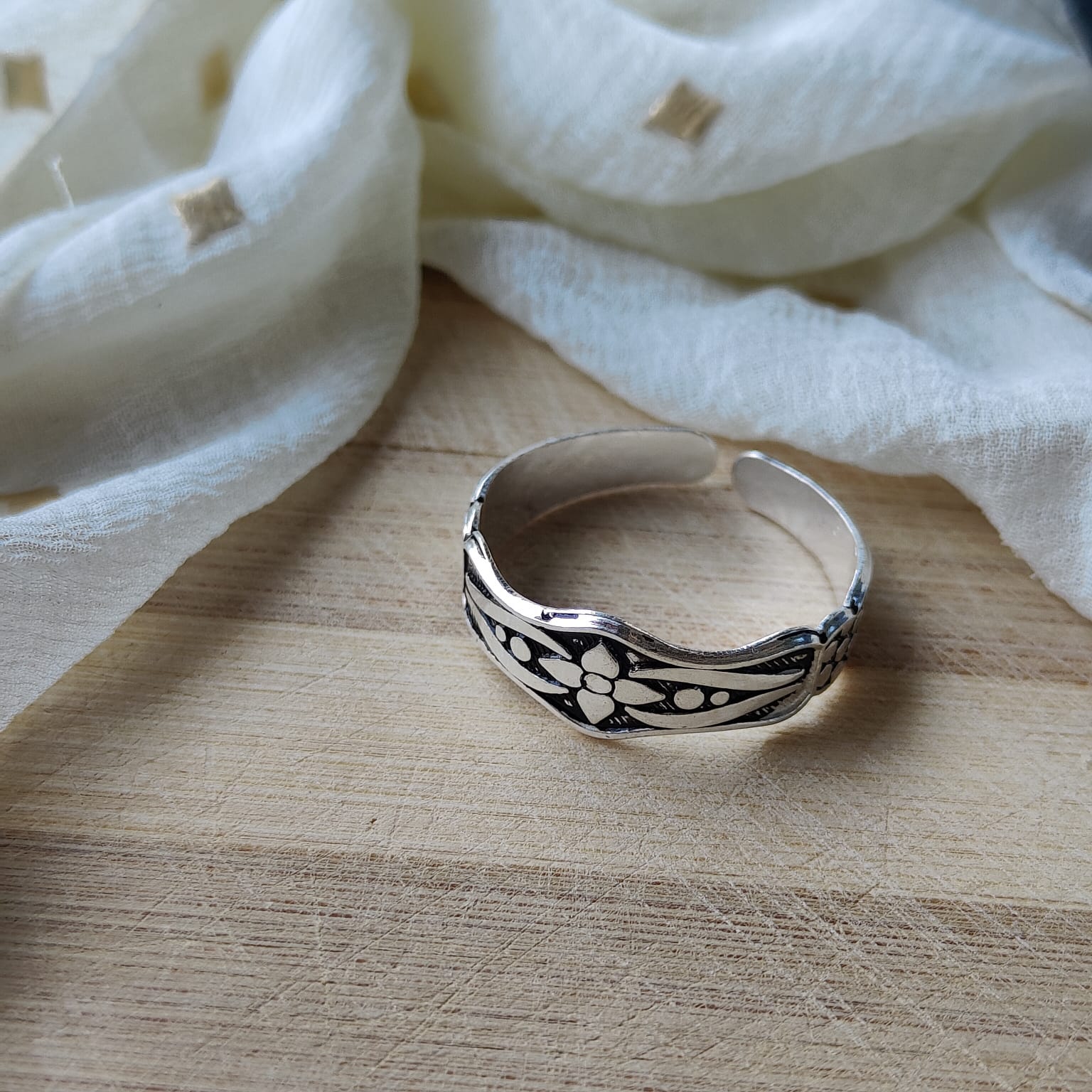 Black Silver Hippie Floral Midi Band Tribal Thumb Ring