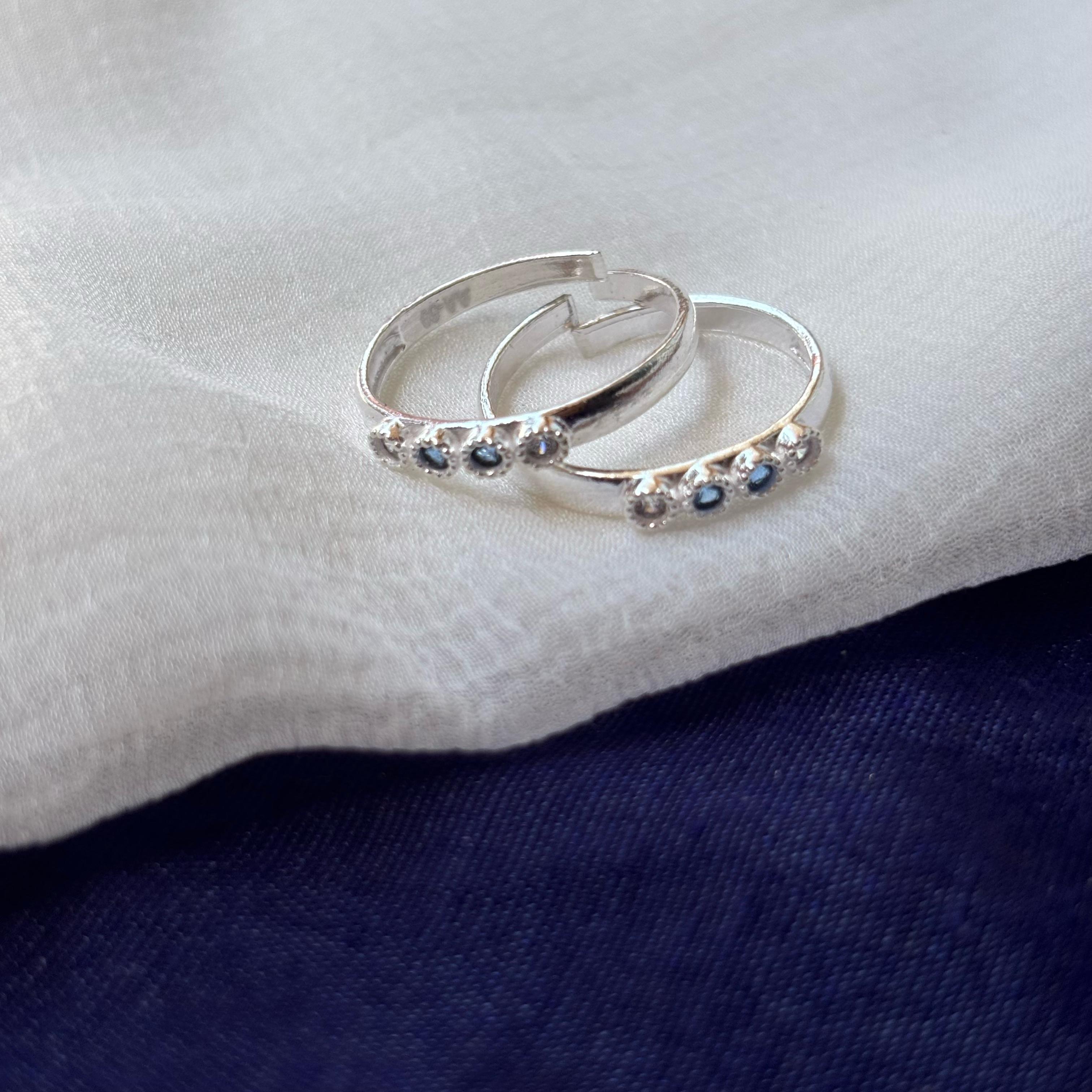 Pure Silver Blue Stone Bohemian Indian Bichiya Slim Toe Ring