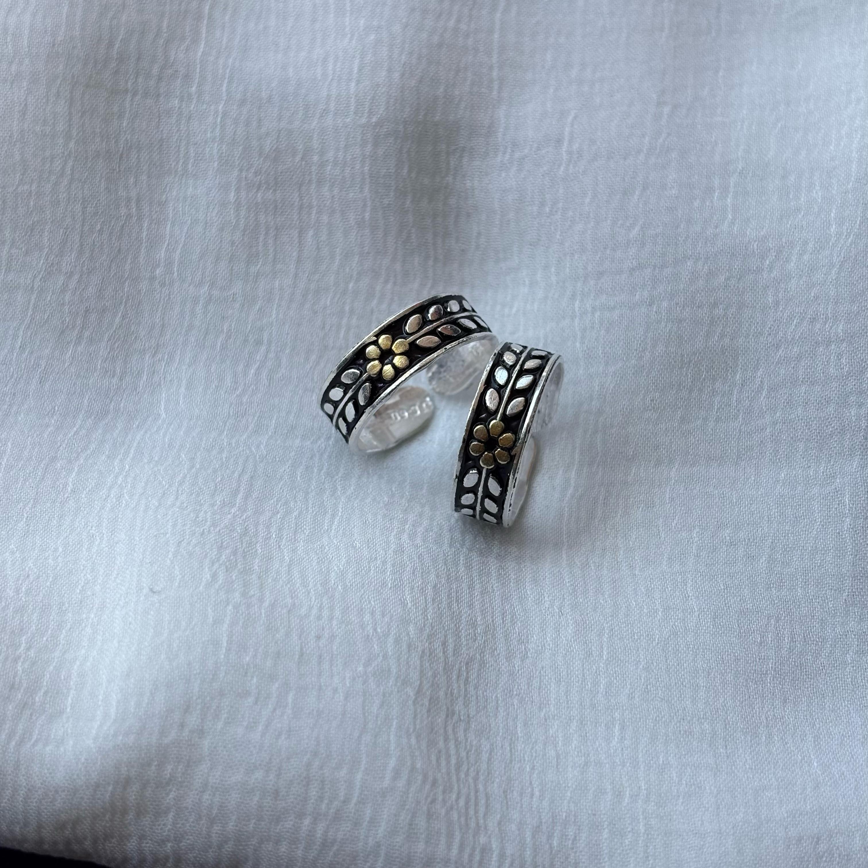 925 Silver Leaf Bohemian Adjustable Dainty Band Toe Ring