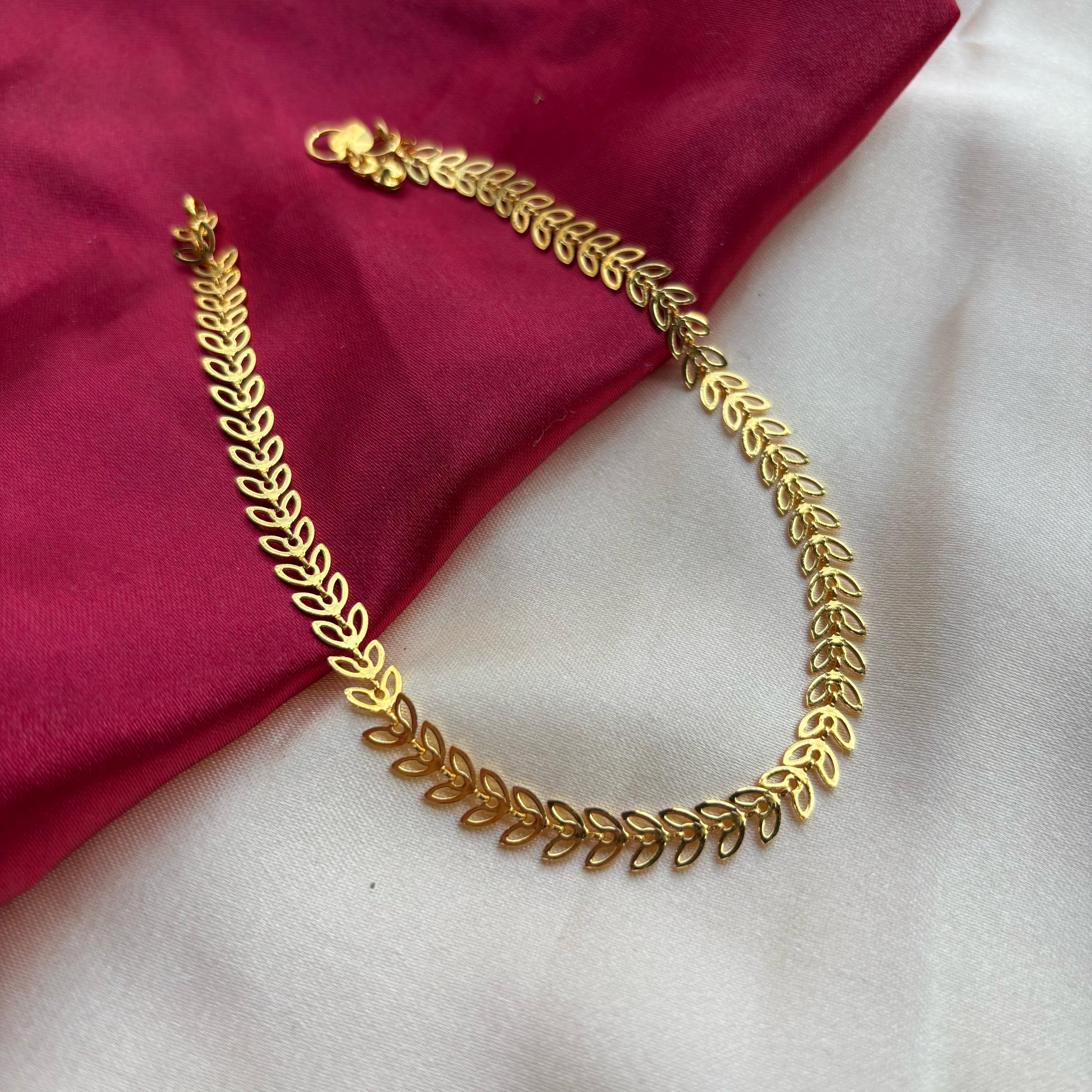 Golden Brass Leaf Minimalist Boho Thin Slim Foot Payal Anklet