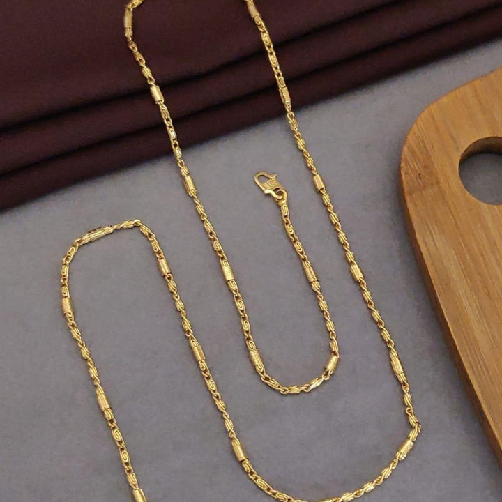 Twisted Link 18ct Gold Plated Unisex Chain Necklace