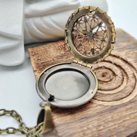 Personalized Photo Album Locket, Personalized Necklace Jewelry, Miss You gift, Vintage Personal Photo Pendant, Gifts for Mom, Picture Locket