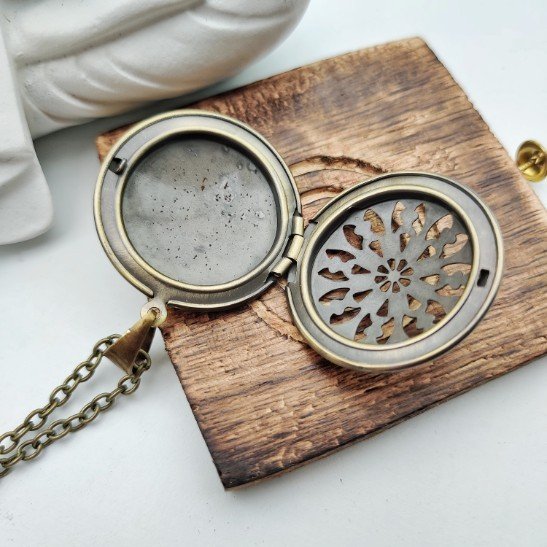 Personalised Photo Album Locket, Personalised Necklace Jewelry, Miss You gift, Vintage Personal Photo Pendant, Gifts for Mom, Picture Locket