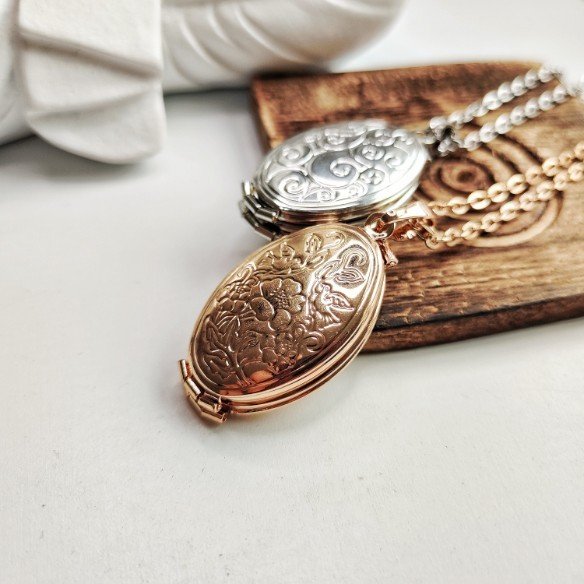 Personalised Photo Locket, Family Album Necklace Jewelry, Miss You gift, Vintage Personal Photo Pendant, Gifts for Mom, Picture Locket