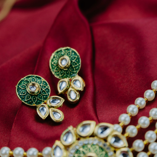 Three Layer White Pearl Green Stone Kundan Indian Asian Diana Bridal Choker Set