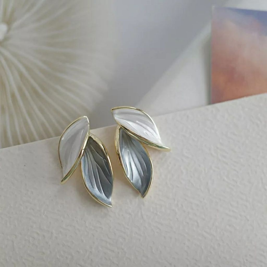 Summer Elegant Grey White Leaf Oil Drop Dangle Stud Marble White Earrings
